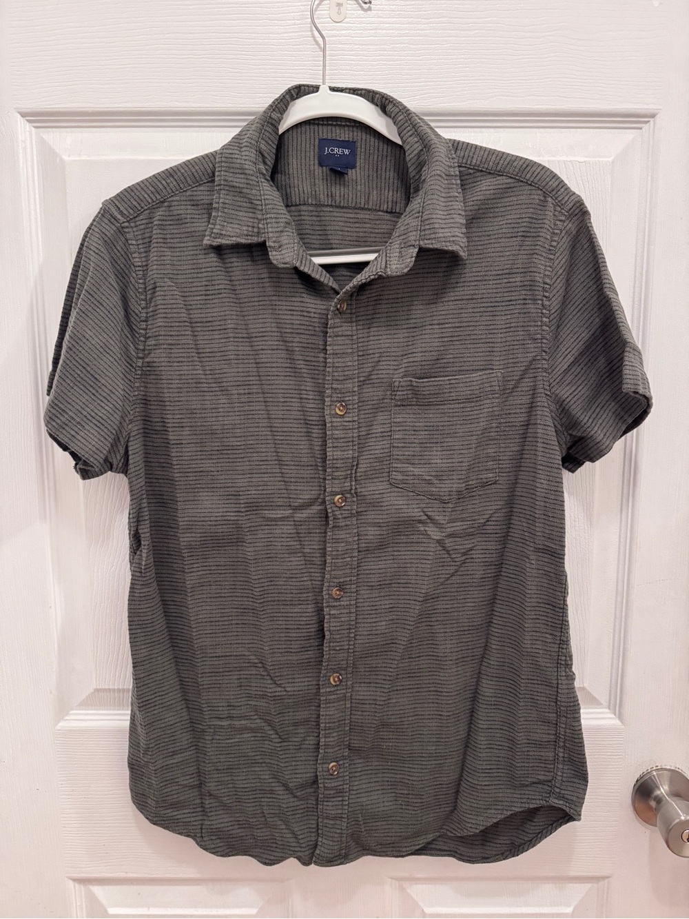 J. Crew Men's Short-Sleeve Button-Down Shirt in Olive
